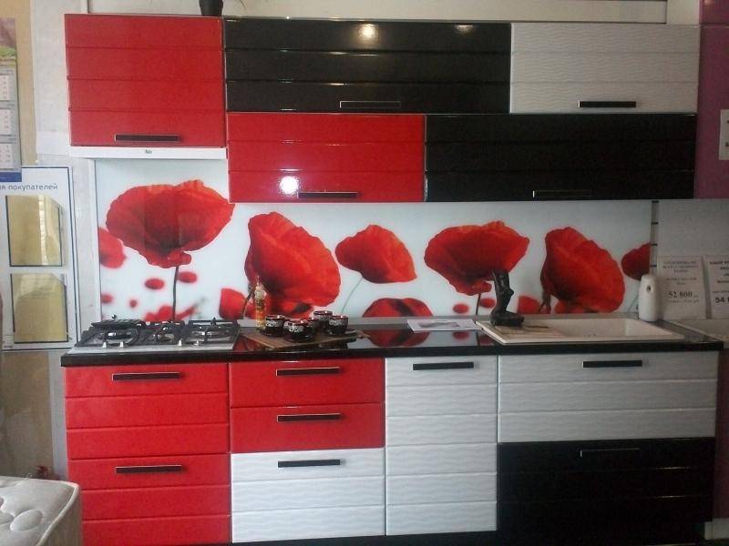 кухня лорис 1 фрезеровка страйп в Нижнем Тагиле
