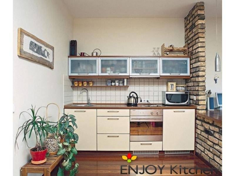 небольшая кухня карла в Нижнем Тагиле