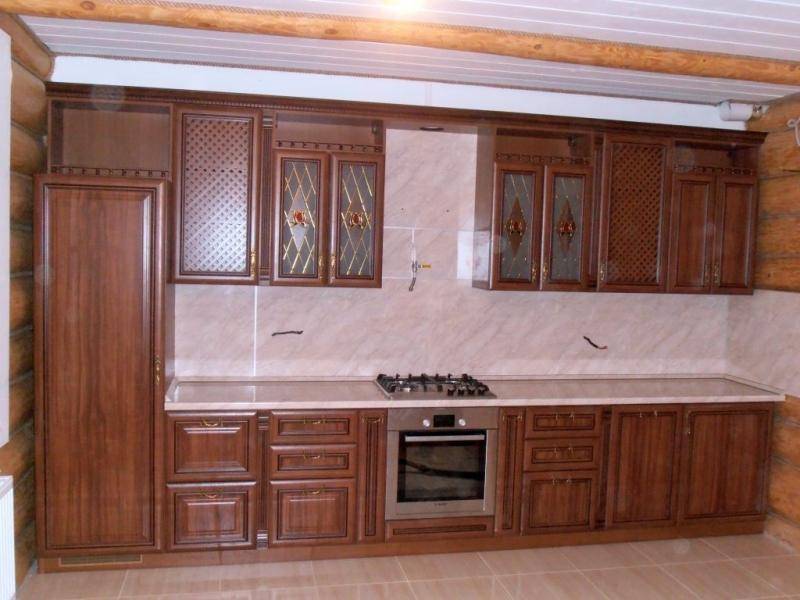 прямая классическая кухня в Нижнем Тагиле