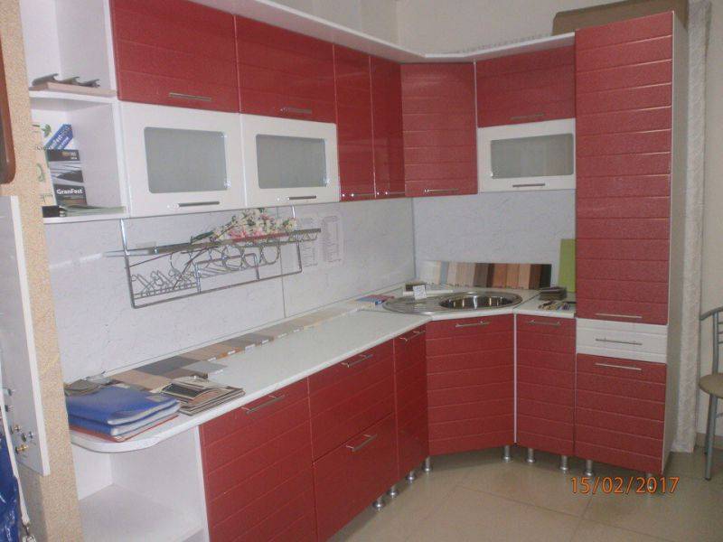 угловая кухня в Нижнем Тагиле