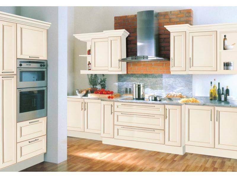 светлая кухня аттико в Нижнем Тагиле