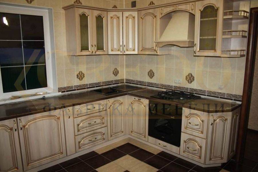 угловая кухня в Нижнем Тагиле