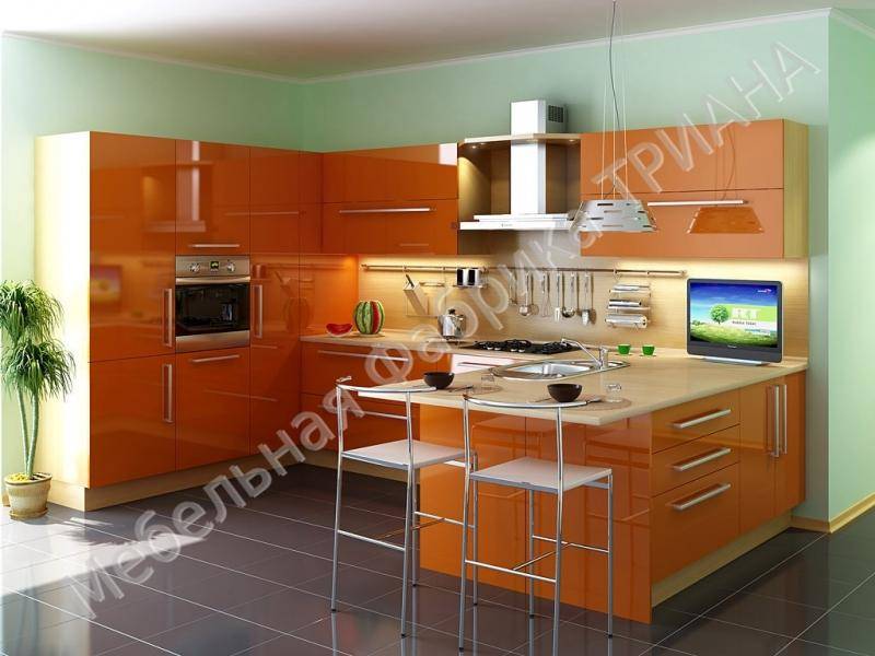 оранжевая кухня квинкве в Нижнем Тагиле