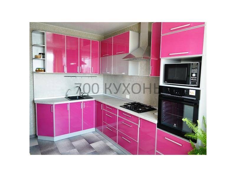 угловая розовая кухня в Нижнем Тагиле