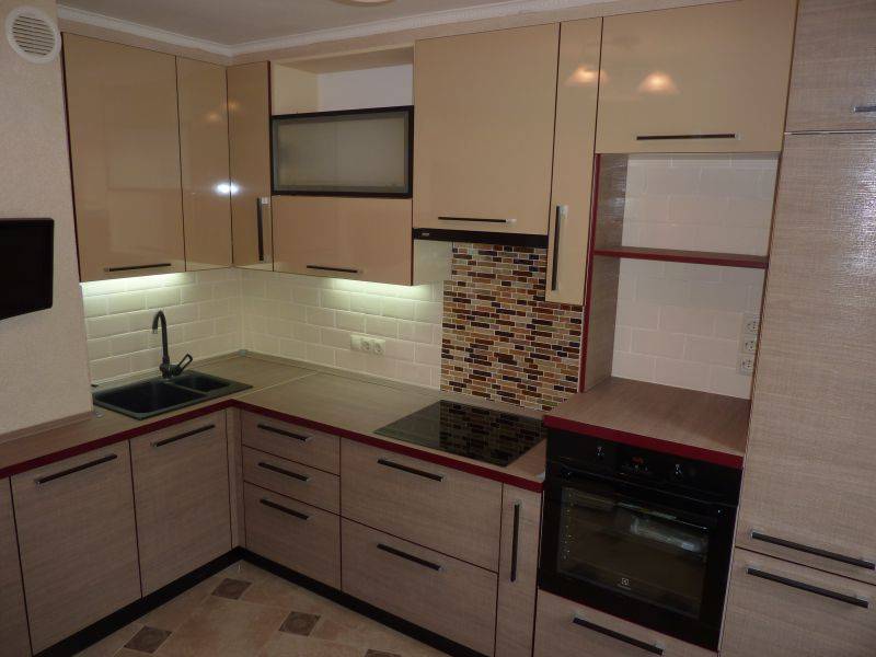 угловая кухня в Нижнем Тагиле