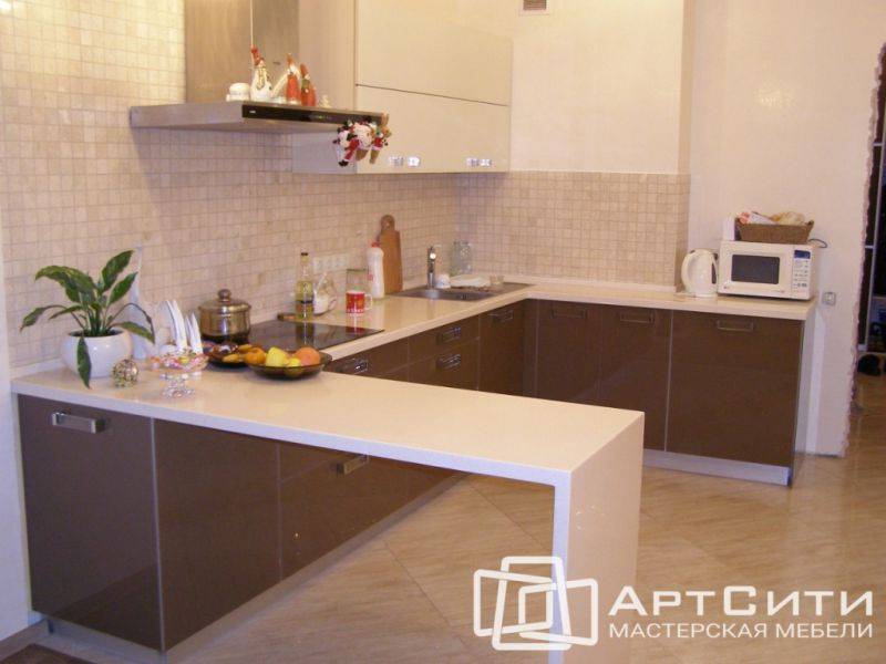 угловая кухня в Нижнем Тагиле