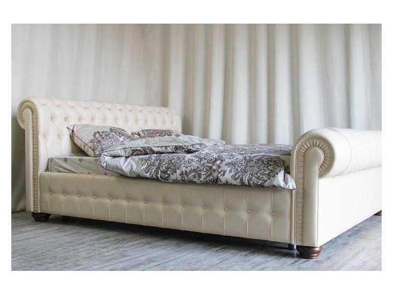 белая двуспальная кровать chesterfield в Нижнем Тагиле