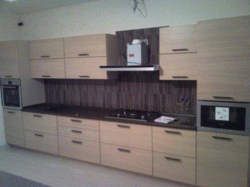 кухонный гарнитур прямой в Нижнем Тагиле