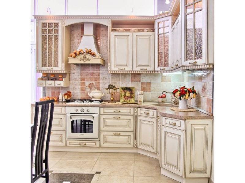 изящная угловая кухня патина в Нижнем Тагиле