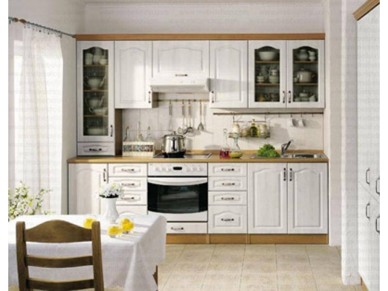 светлая кухня классика в Нижнем Тагиле