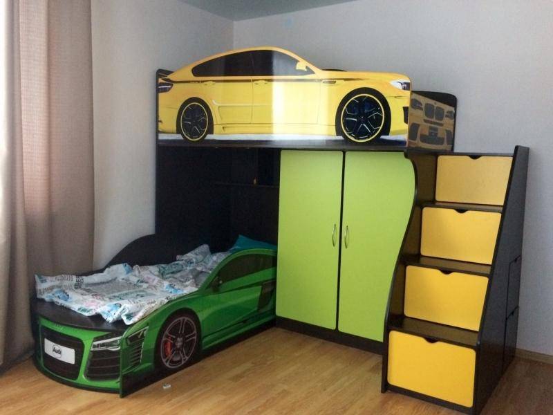 двухъярусная кровать-машина в Нижнем Тагиле
