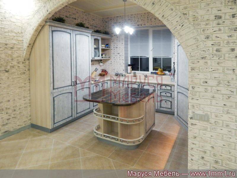 кухня угловая белая с патиной в Нижнем Тагиле