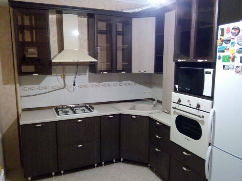 угловая кухня в Нижнем Тагиле