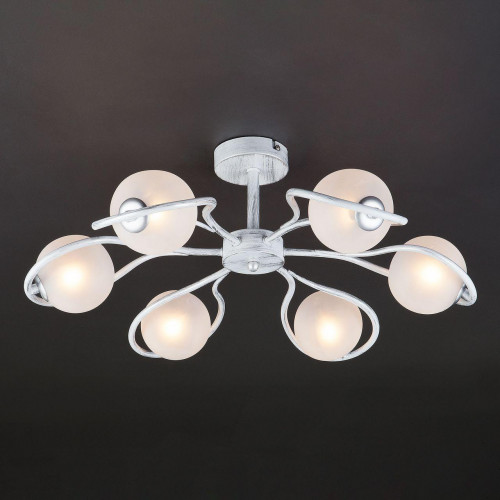 потолочная люстра eurosvet camomile 70089/6 белый с серебром в Нижнем Тагиле