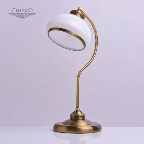 настольная лампа chiaro аманда 481031301 в Нижнем Тагиле