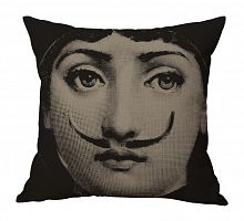 подушка с портретом лины пьеро форназетти whiskers в Нижнем Тагиле